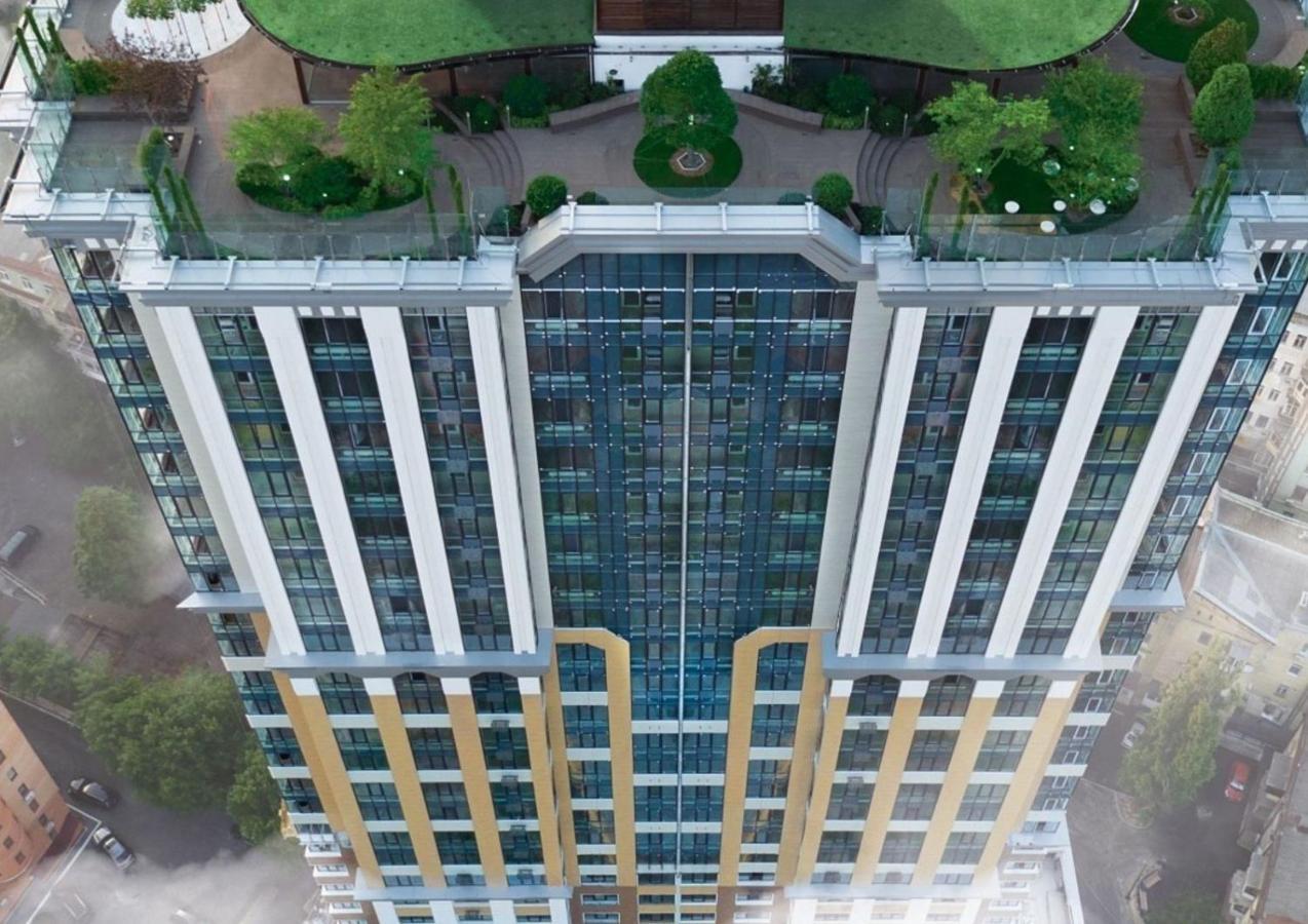 Royal Tower Luxurious Smart Residence Киев Екстериор снимка